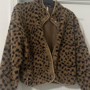 Fabletics Leopard Print Sherpa Snap Jacket – Cozy Teddy Fleece, Size XL